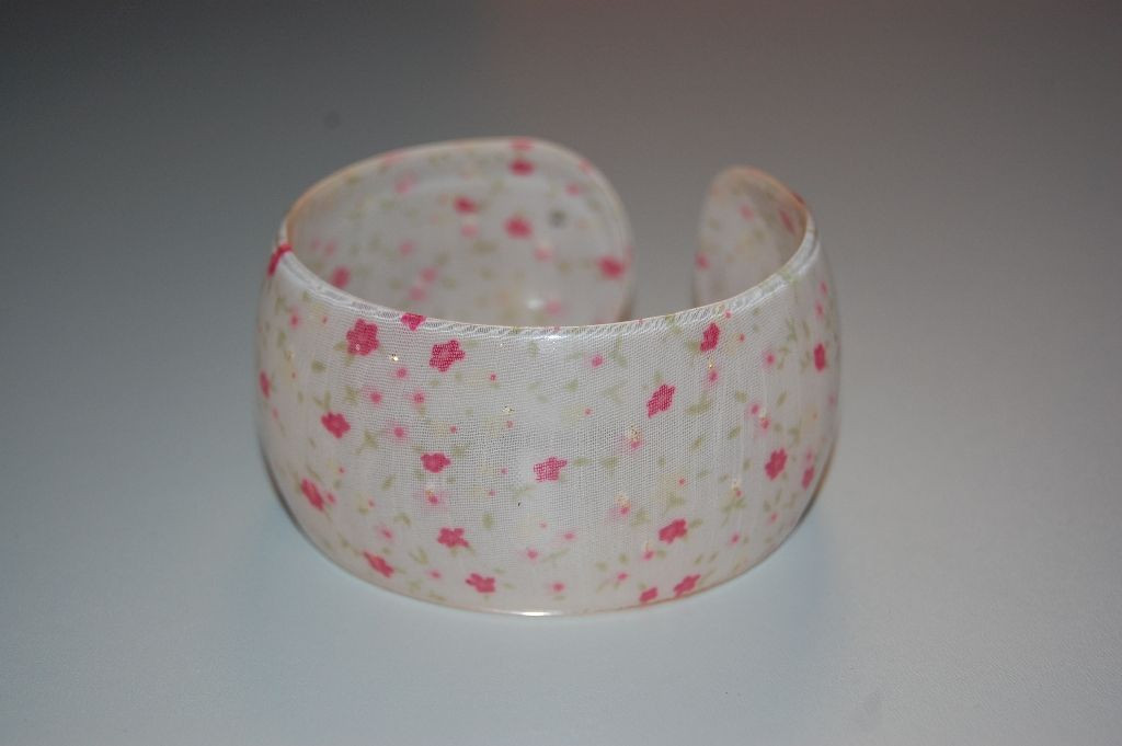 Bracelet white carei roses flowers