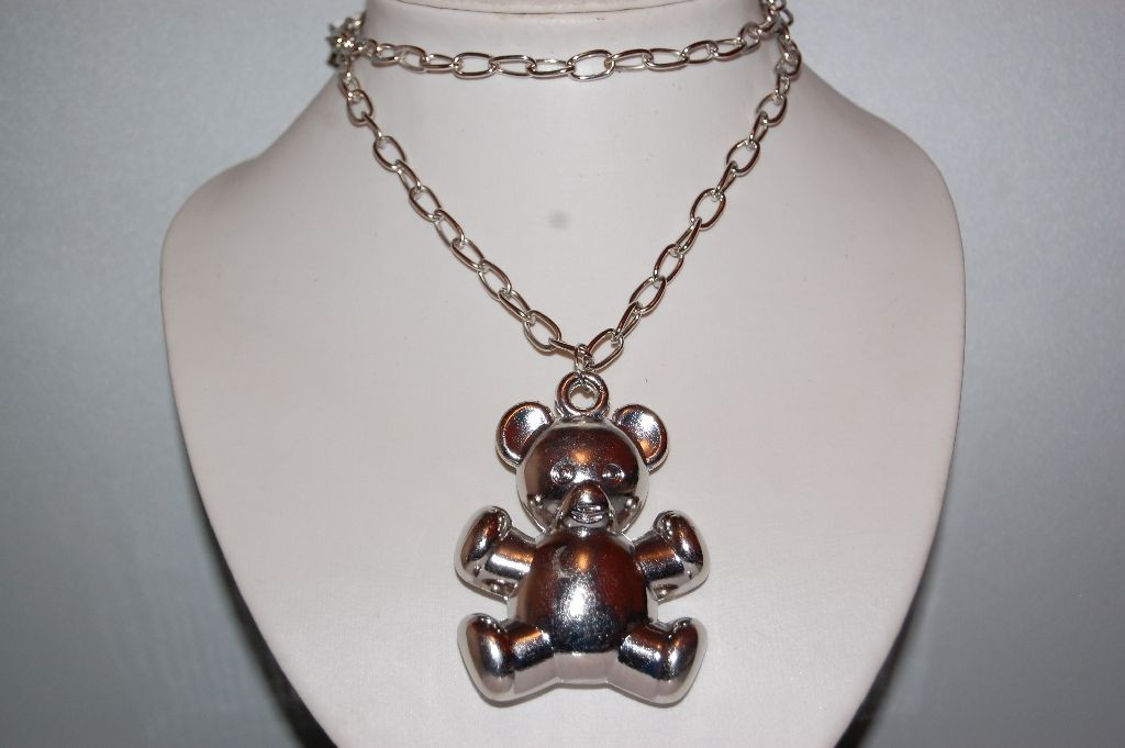 Silver bear necklace