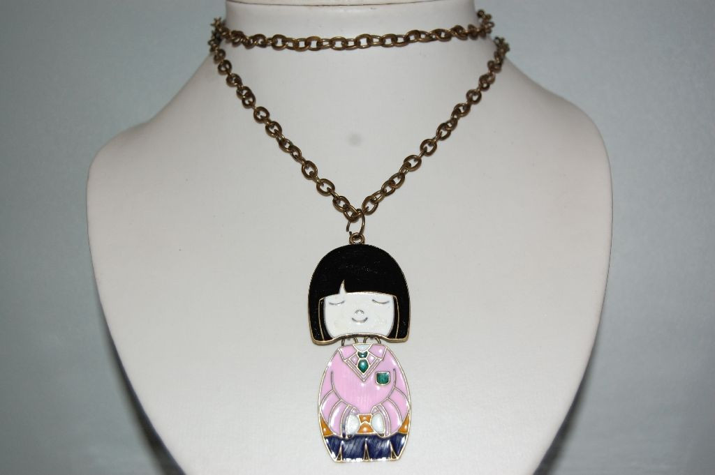 Chinita necklace