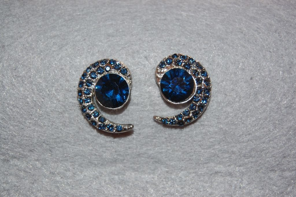 Pendientes luna brillos azul