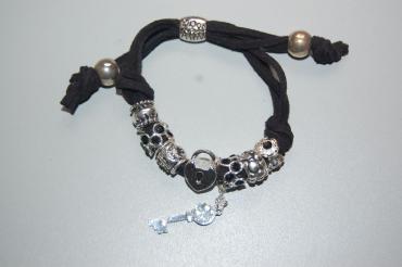 Pulsera pandora con terciopelo