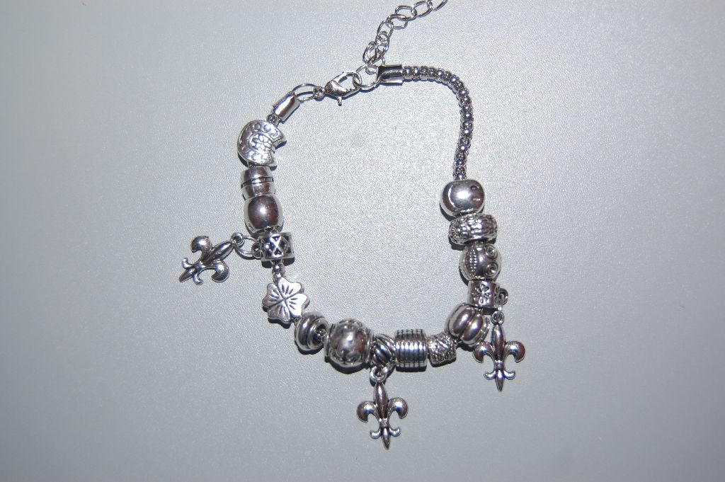 Fleur de Lis bracelet