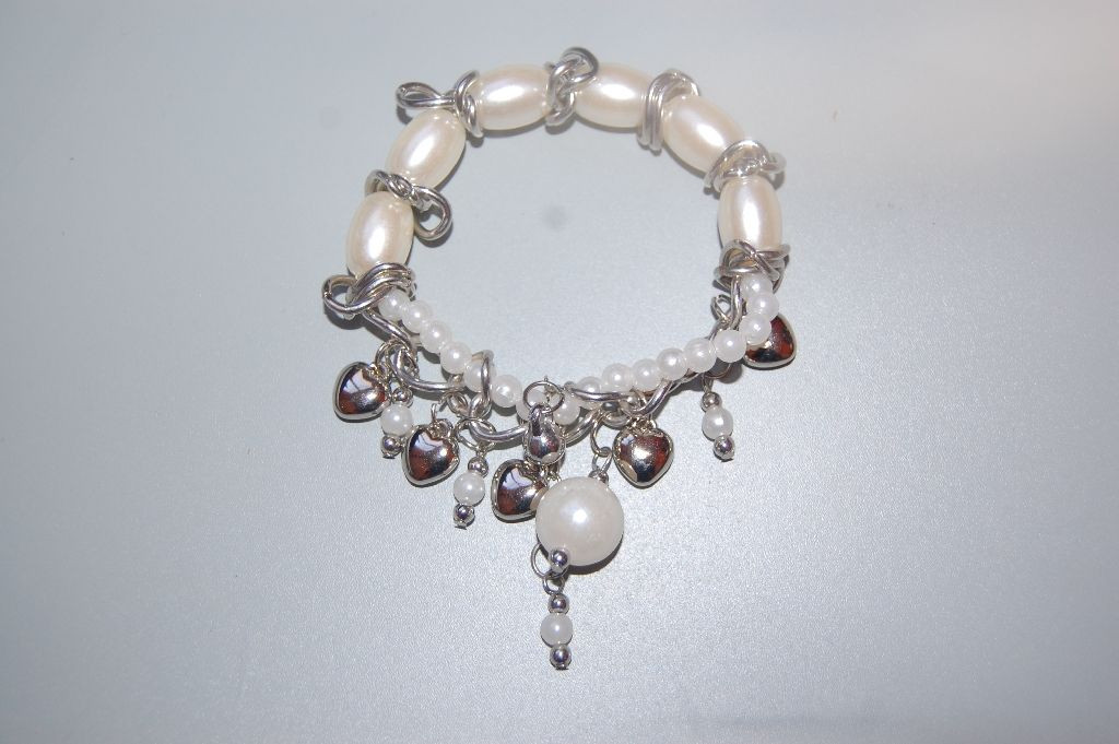 Lili white bracelet