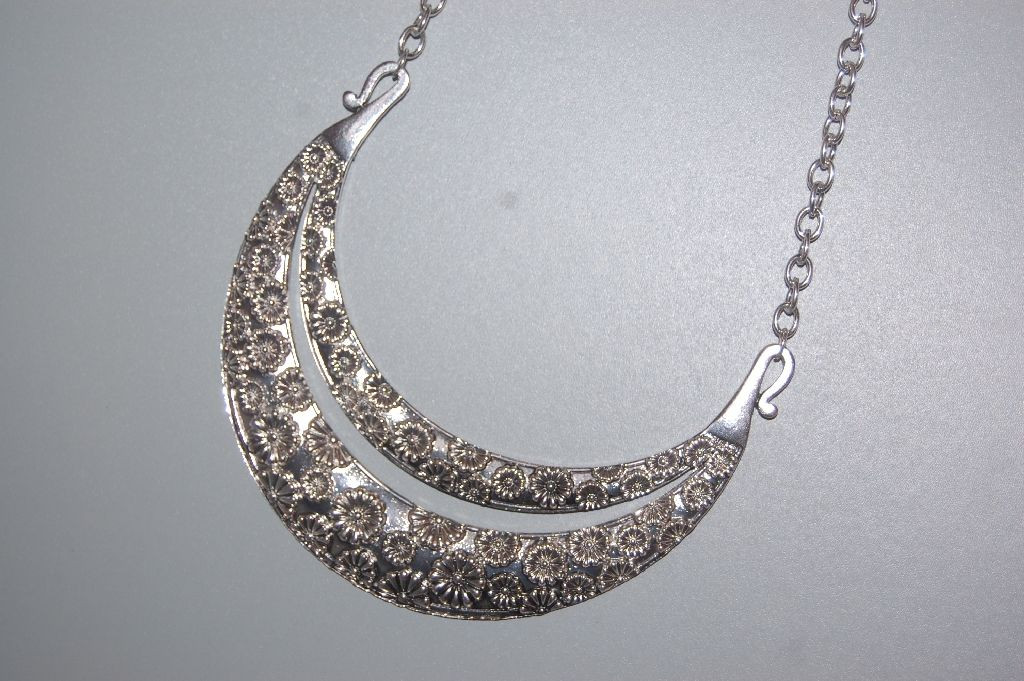 Necklace Choker silver Saima