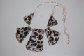 Collar animal print cebra