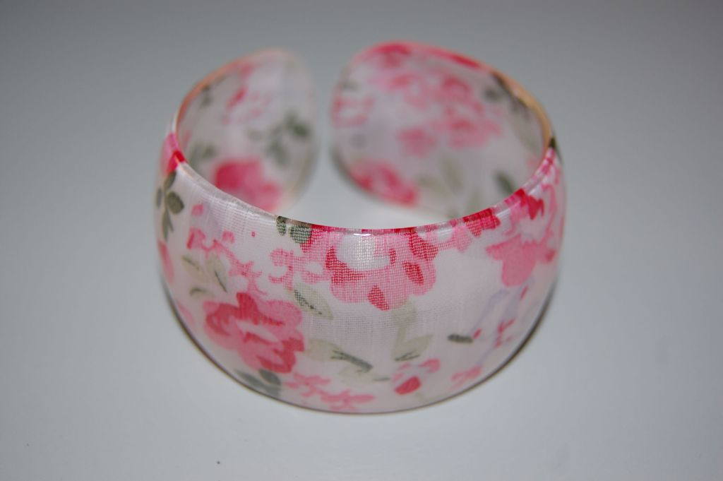 Pulsera carei flores rosa