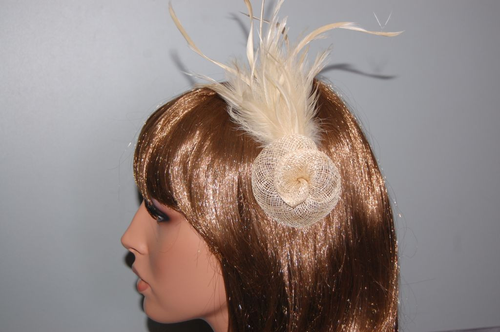 Tiara headdress beige-crudo rose