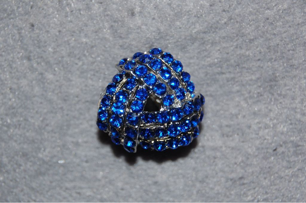Pendientes cortos Diamante azul pavo