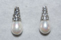 Claudia pearl earrings and sparkles