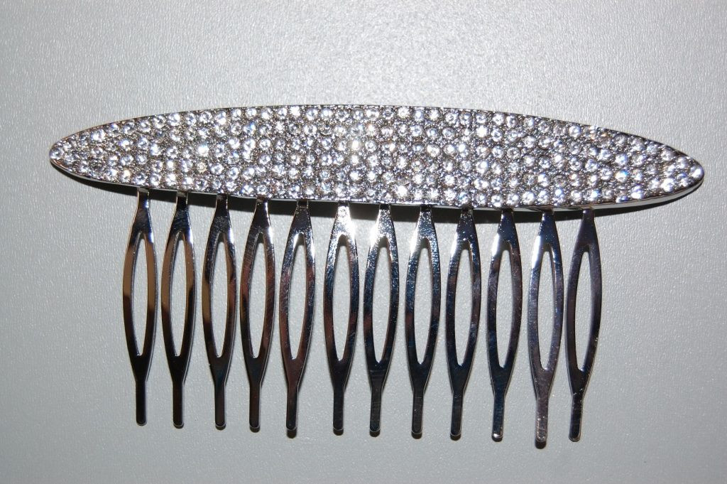Marisa combed white sparkles