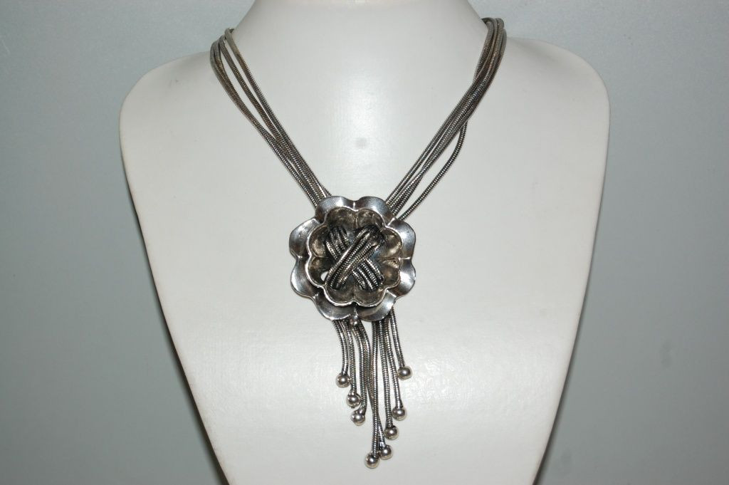 Trendaza Silver Flower necklace 