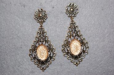 Slope of Flemish Amores