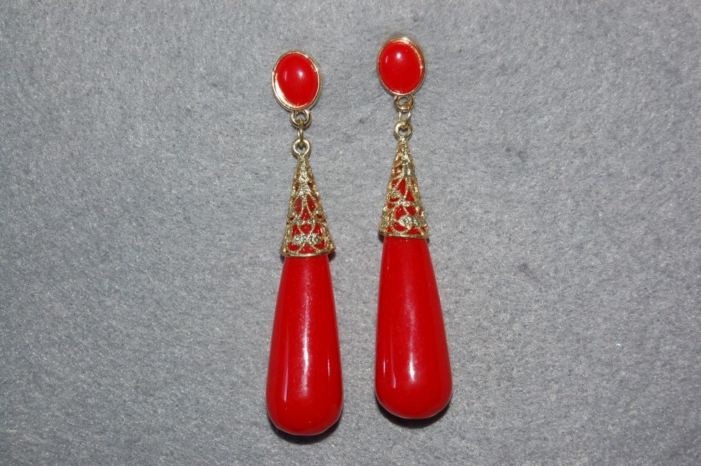 Pendientes corales y