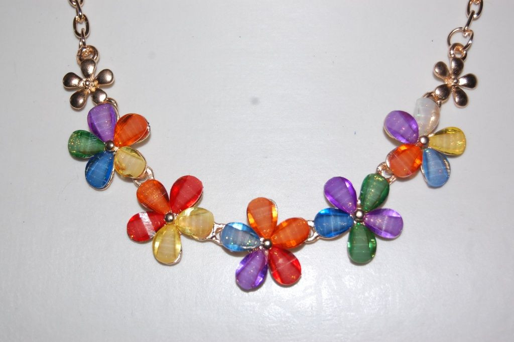 Golden spring flowers necklace