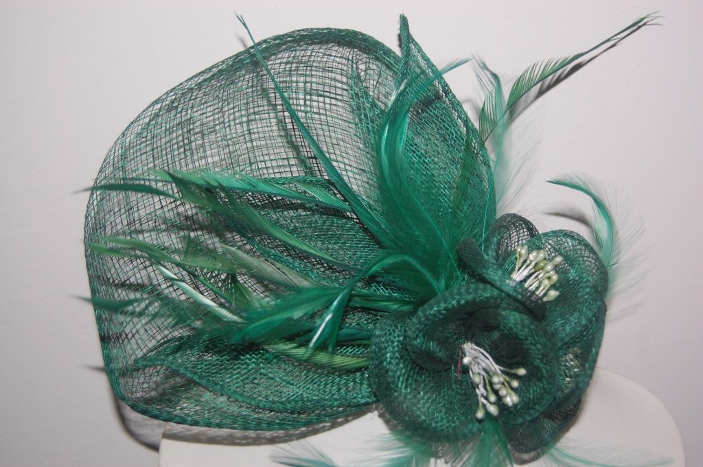 Great Green María headdress