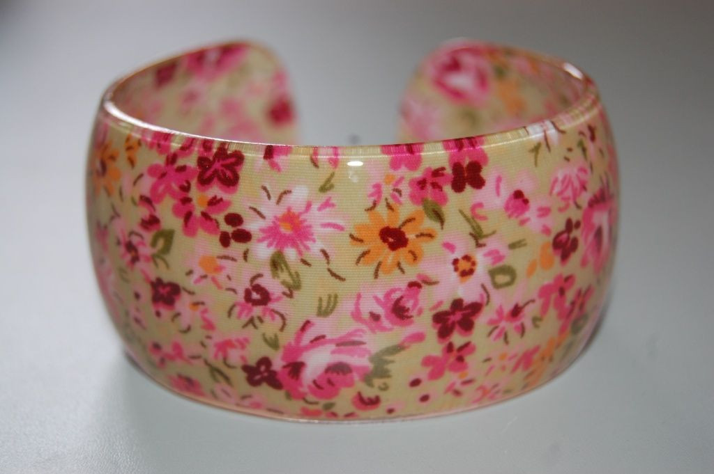 Bracelet one hundred roses flowers