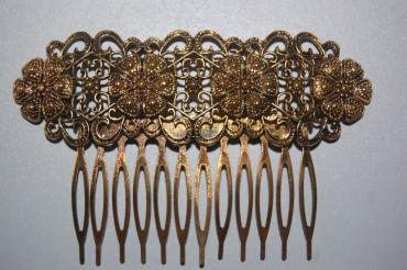 Cleopatra golden comb