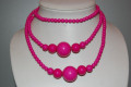 Collar fucsia tres bolas