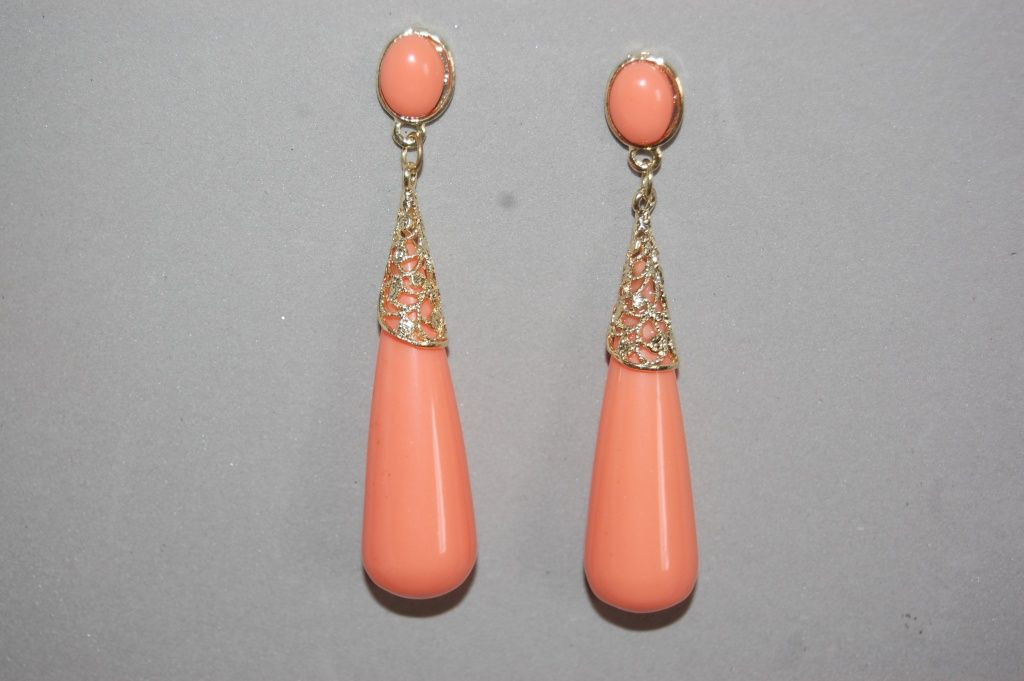 Coral earrings coral light