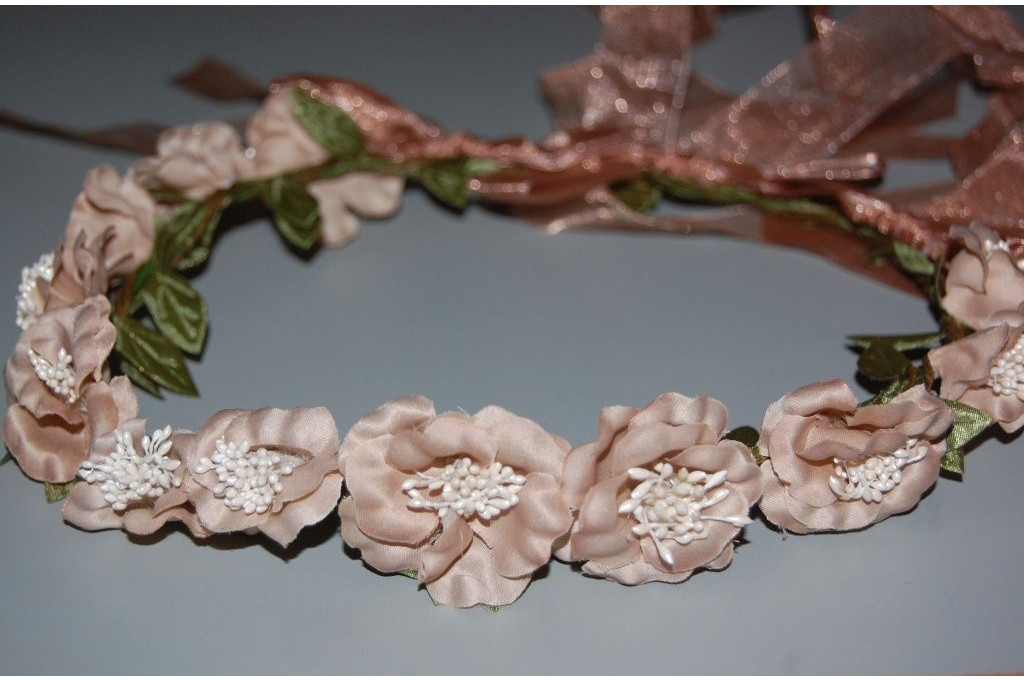 Crown thousand flowers love nude