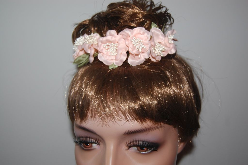 Six flower tiara salmon-coral