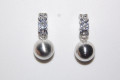 Pendientes Dalia perla gris