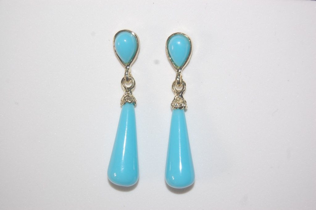 Celeste-turquesa coral earrings
