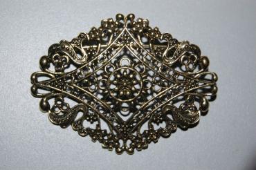 Old Golden magical brooch